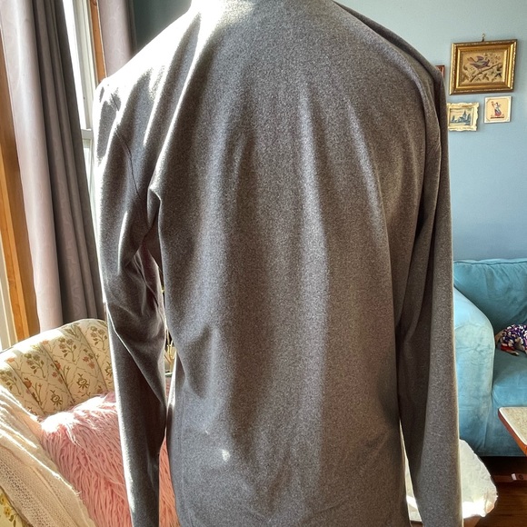 Women’s Nike Dri fit 1/4 length gray zip pullover long sleeve small - Picture 6 of 8